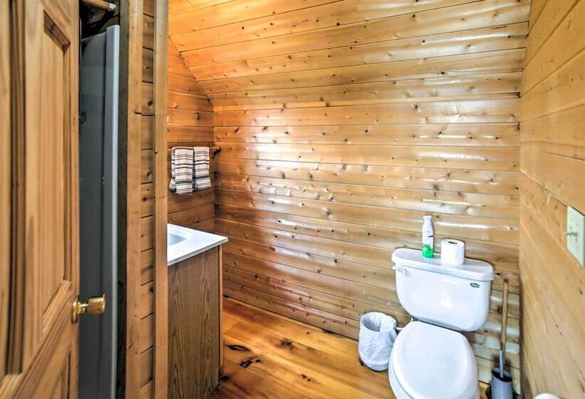 Secluded Lake Michigan Home: Private Fire Pit