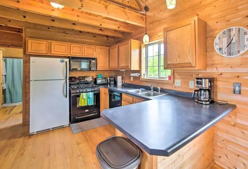 Secluded Lake Michigan Home: Private Fire Pit