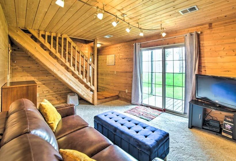 Secluded Lake Michigan Home: Private Fire Pit