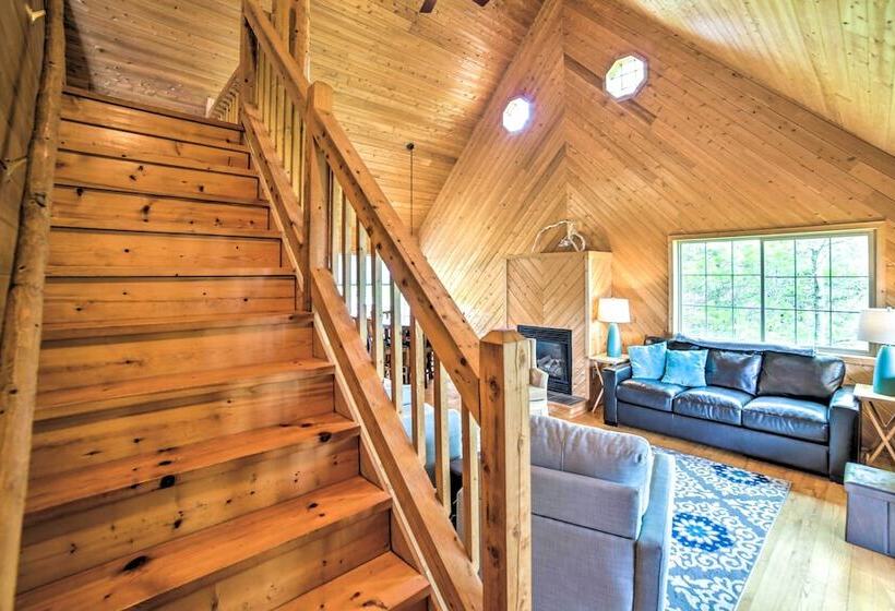 Secluded Lake Michigan Home: Private Fire Pit