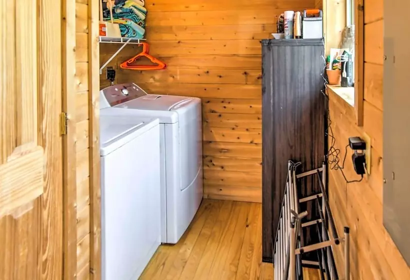 Secluded Lake Michigan Home: Private Fire Pit