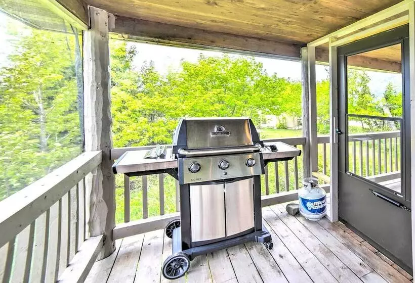Secluded Lake Michigan Home: Private Fire Pit