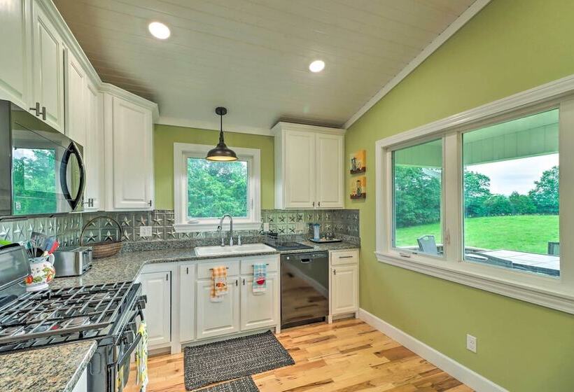 Secluded Timbo Retreat Hike, Swim & Kayak!