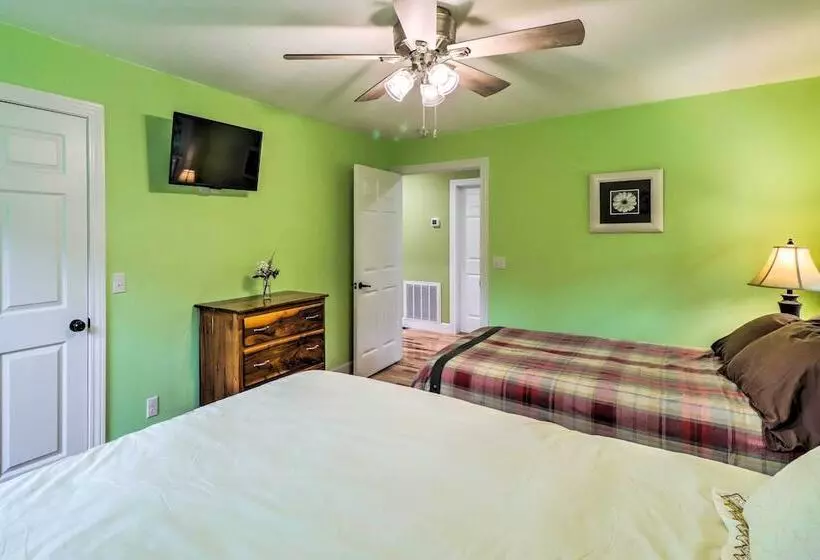 Secluded Timbo Retreat   Hike, Swim & Kayak!