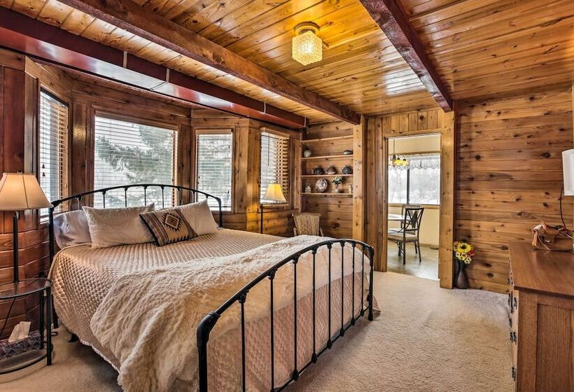 Serene Creekside Sheridan Getaway: Mountain Views!