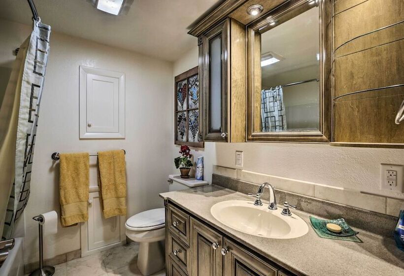 Serene Creekside Sheridan Getaway: Mountain Views!