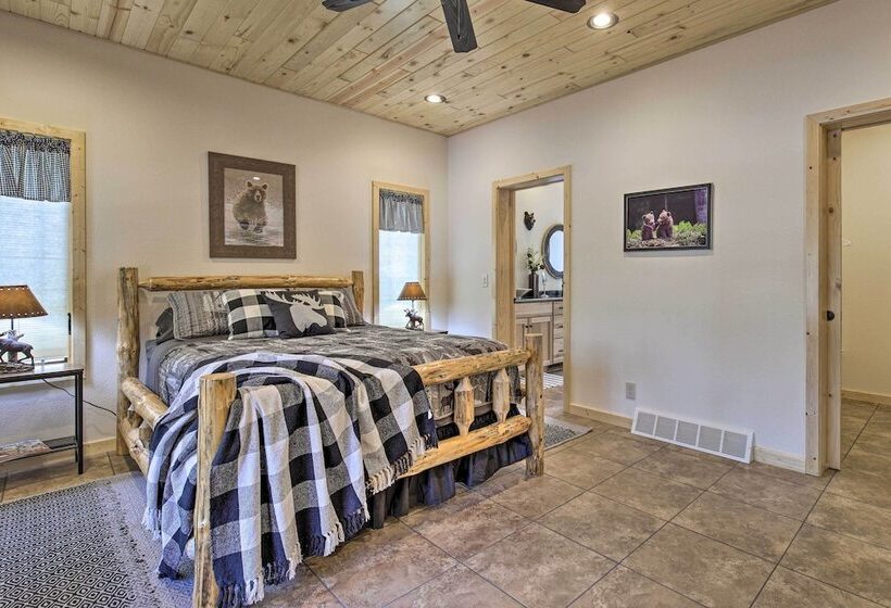 Spacious Hurley Home W/ Game Room Near Lakes