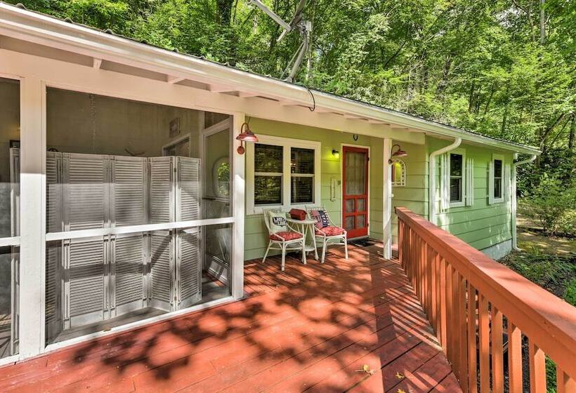 Smoky Mountain Cottage W/ Lanai & Mtn Views