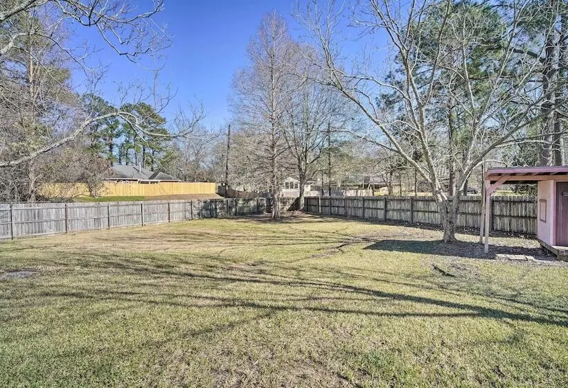 Updated Baton Rouge Home W/ Grill ~ 10 Mi To Dtwn!