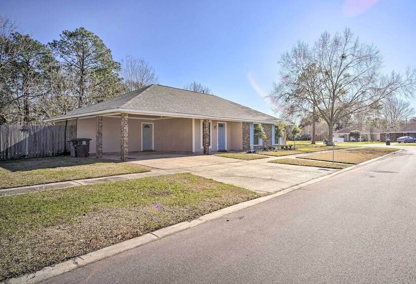 Updated Baton Rouge Home W/ Grill ~ 10 Mi To Dtwn!