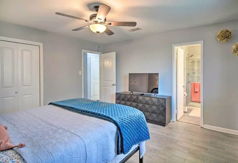 Updated Baton Rouge Home W/ Grill ~ 10 Mi To Dtwn!