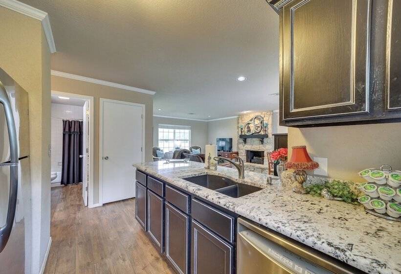 Grand Lake Cottage W/ Pool Access Near Shangri La!