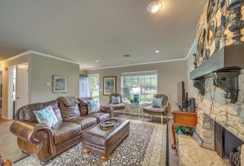 Grand Lake Cottage W/ Pool Access Near Shangri La!