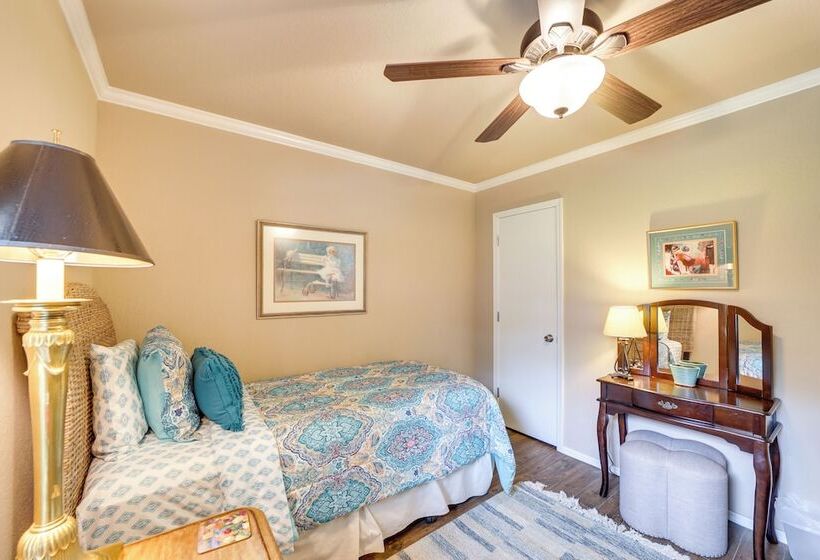 Grand Lake Cottage W/ Pool Access Near Shangri La!