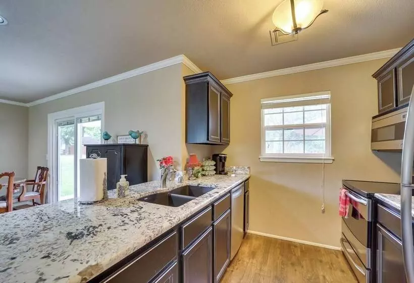 Grand Lake Cottage W/ Pool Access Near Shangri La!