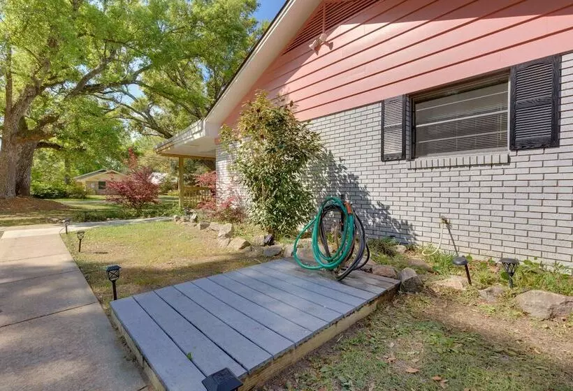 Vibrant Pass Christian Oasis   3 Blocks To Beach!