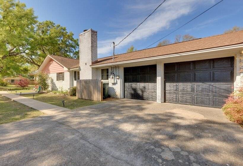 Vibrant Pass Christian Oasis 3 Blocks To Beach!