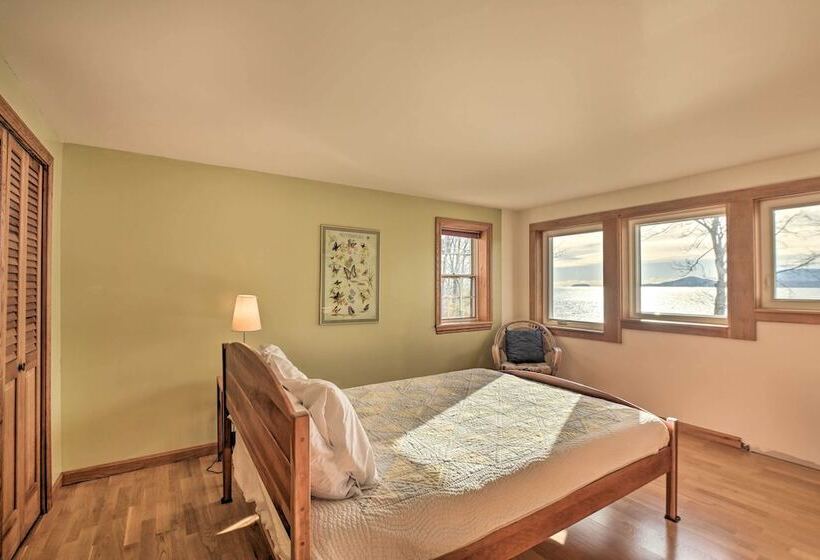 Oceanfront Frenchman Bay Home: Stunning View!