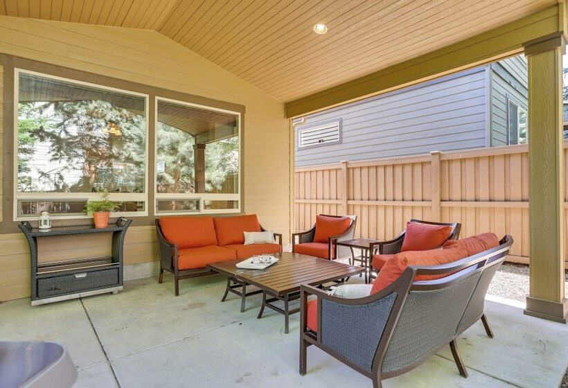 Family Friendly Bend Home: 1 Mi To Downtown!