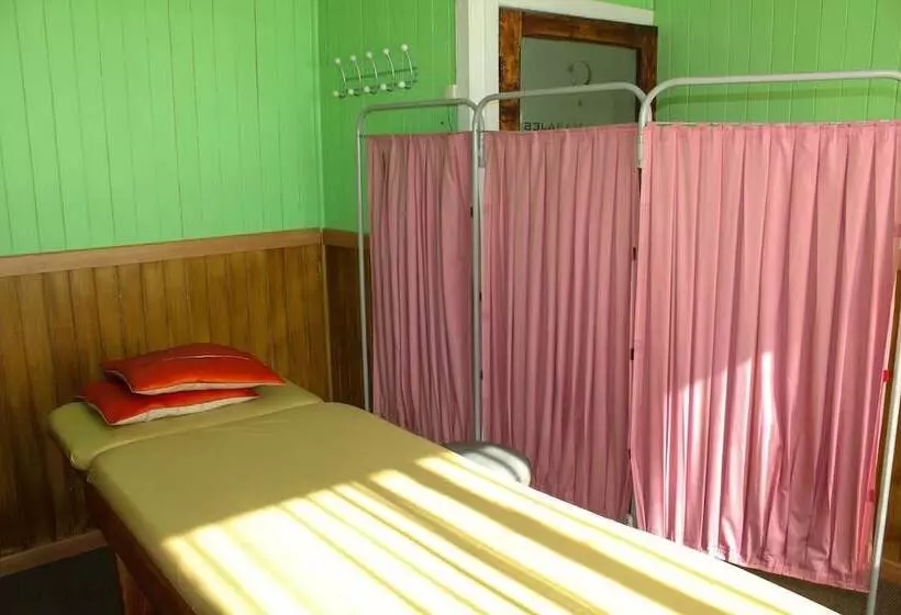 Amable Hotel Don Lucas