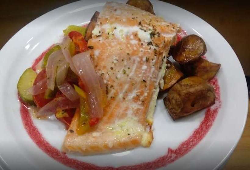 Amable Hotel Don Lucas