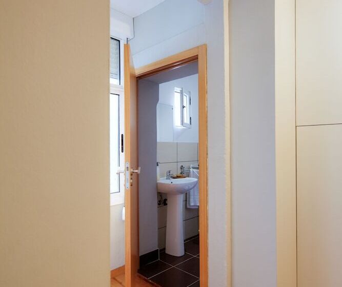 Aparthotel Oporto Entreparedes