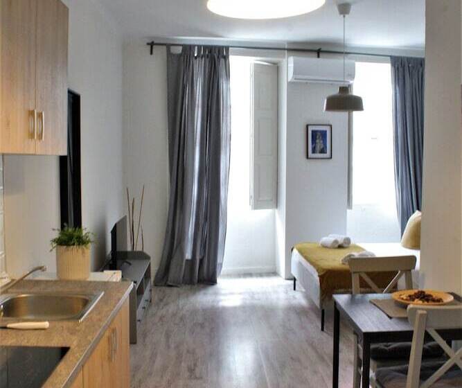 Aparthotel Oporto Entreparedes