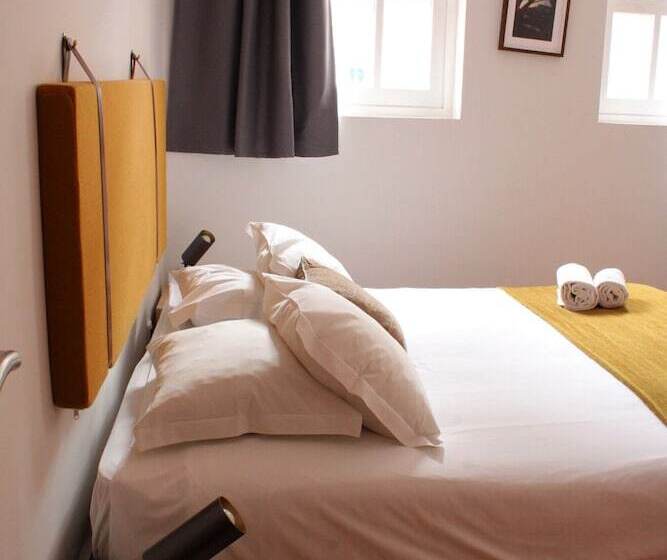 Aparthotel Oporto Entreparedes