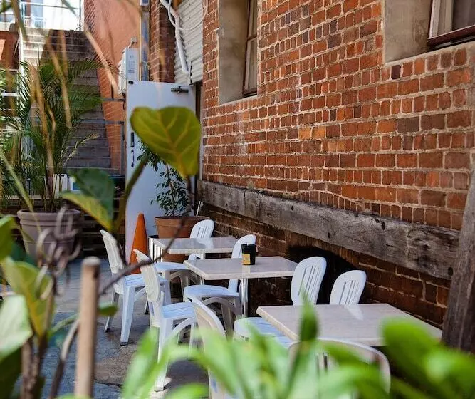 Fremantle Hostel
