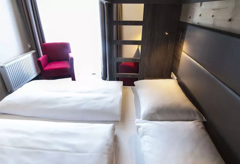 Hotel Amaro