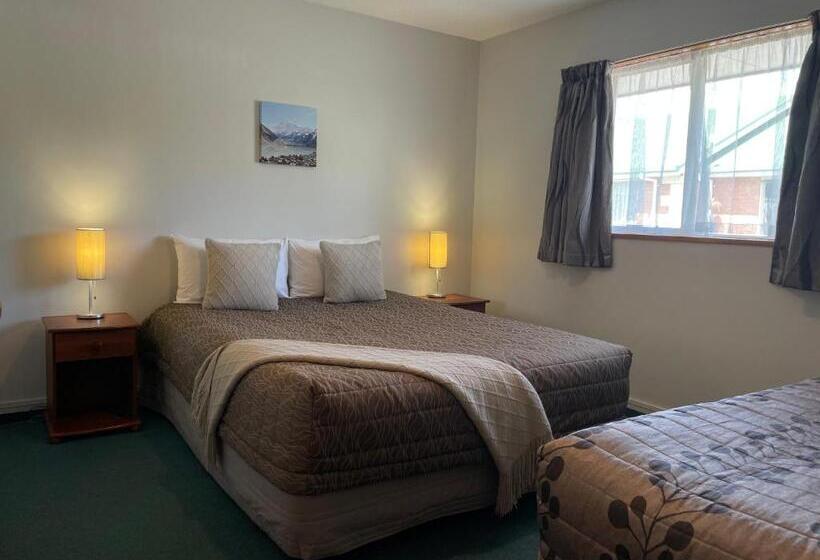 فندق Asure Ambassador Motor Lodge