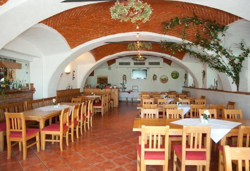 בית מלון כפרי Metzenhof