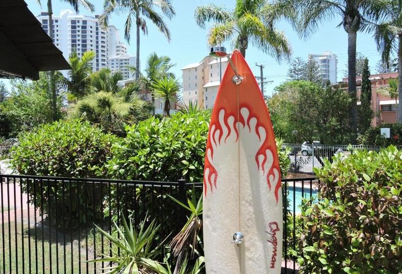 בית מלון כפרי Grangewood Court Apartments