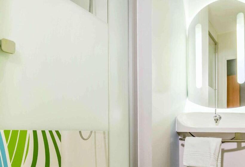 בית מלון כפרי Ibis Budget Porte De Camargue