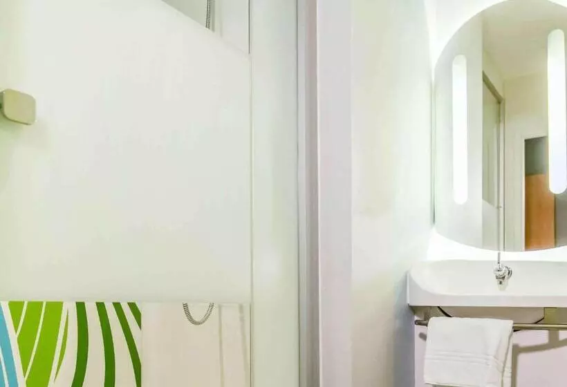 Hotel Ibis Budget Porte De Camargue