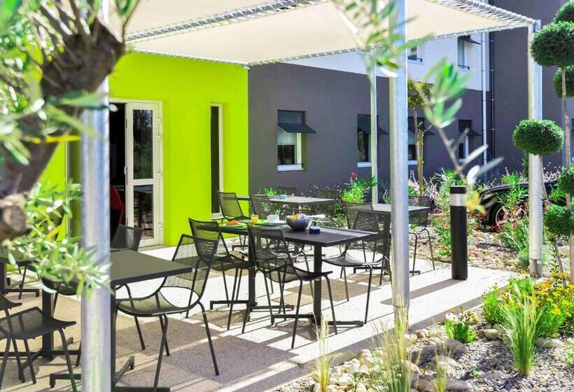 בית מלון כפרי Ibis Budget Porte De Camargue