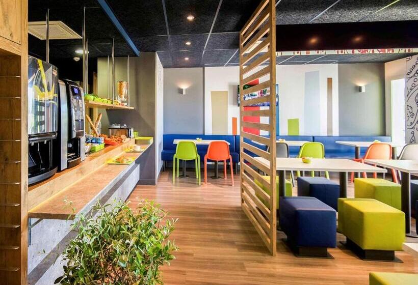 בית מלון כפרי Ibis Budget Porte De Camargue