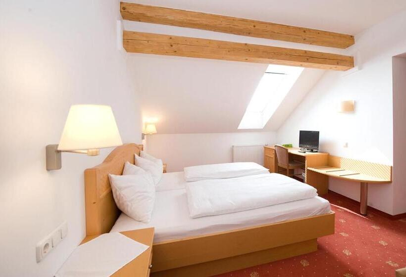 בית מלון כפרי Metzenhof