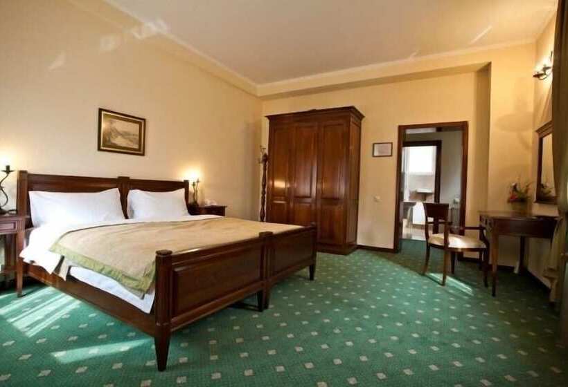 호텔 Pensiunea La Residenza