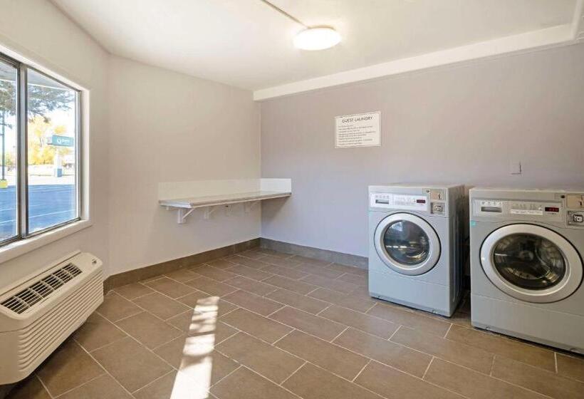 בית מלון כפרי Quality Inn Idaho Falls