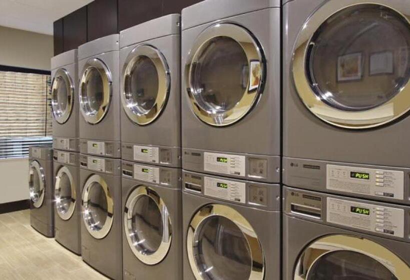 酒店 Staybridge Suites Omaha West By Ihg