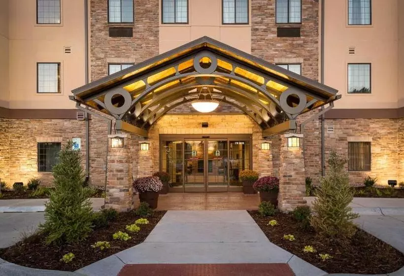 ホテル Staybridge Suites Omaha West By Ihg