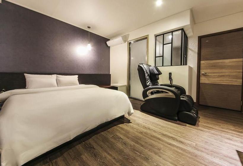 فندق Western River