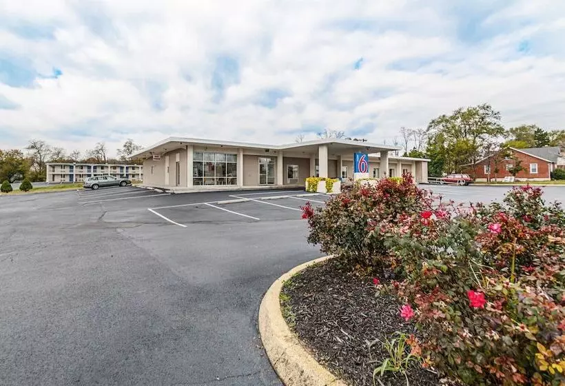Motel 6 winchester, Va