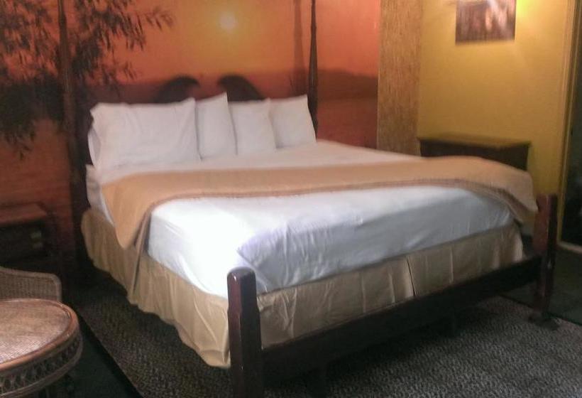 فندق على الطريق Naugatuck Motor Lodge