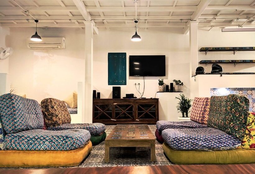 Moustache Hostel Jaipur