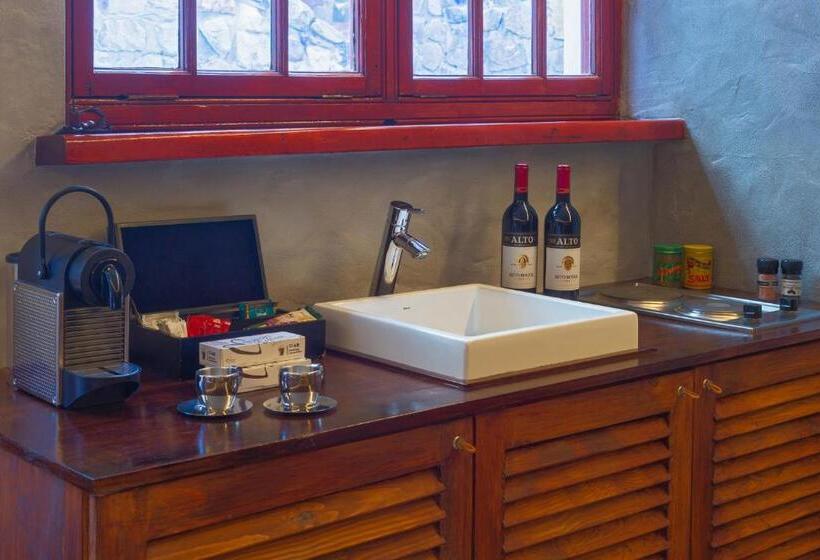 פנסיון Kronendal Heritage