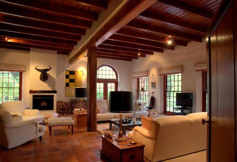 פנסיון Kronendal Heritage