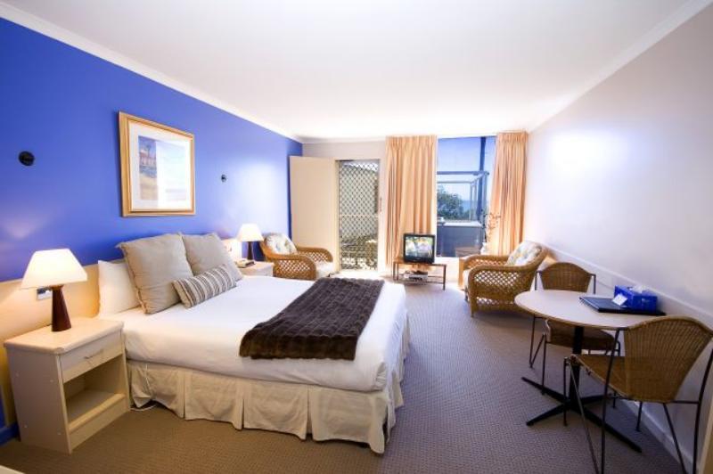 Sandridge Motel & Lornebeach Apartments