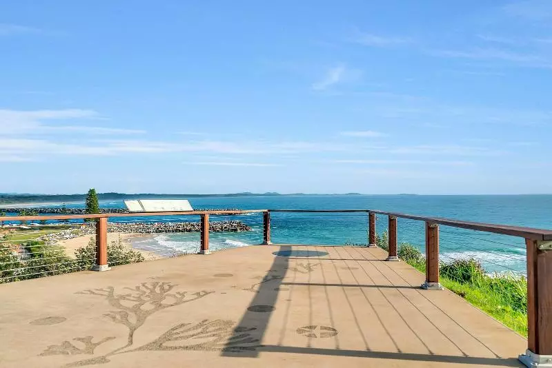 Surf Beach Motel Port